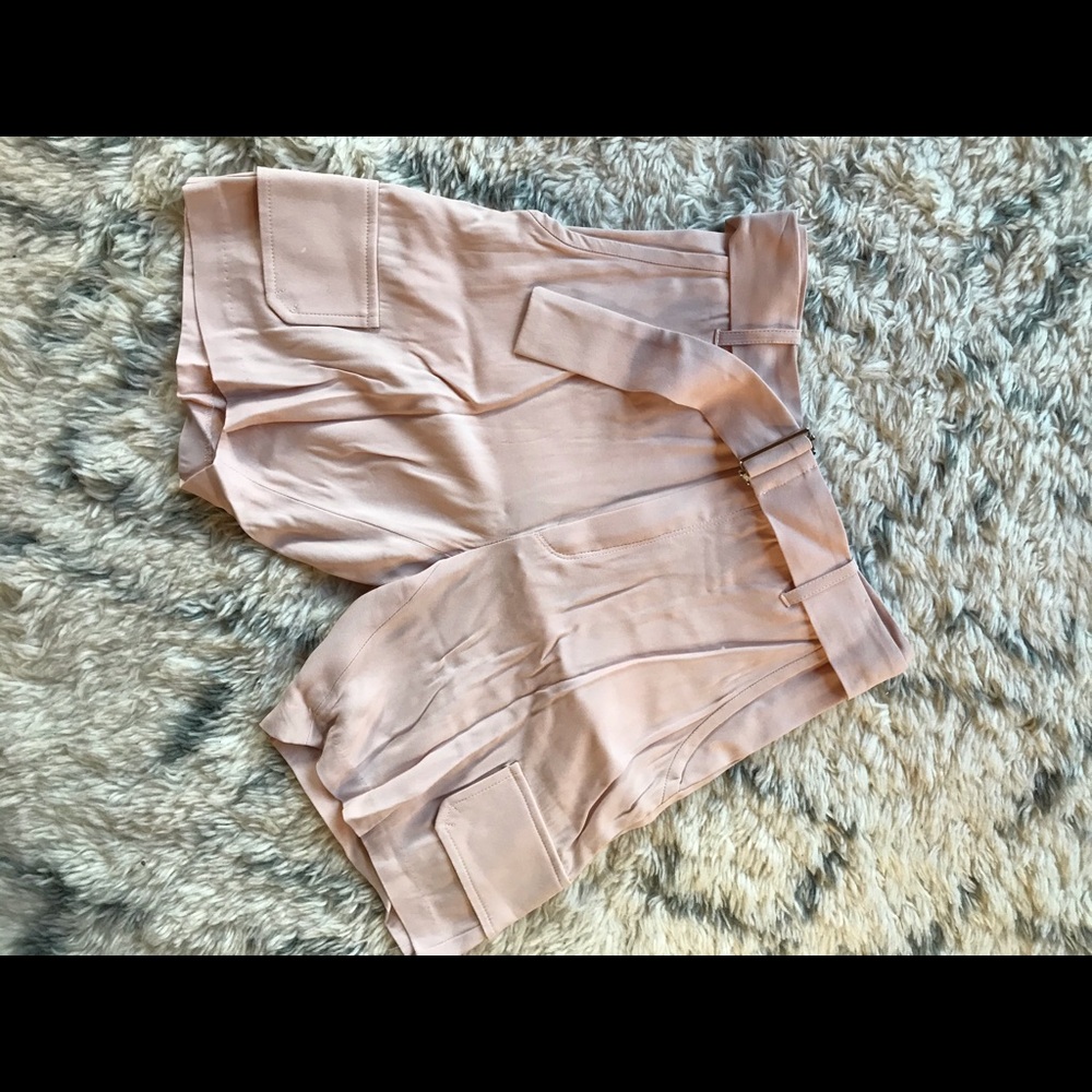 Iro pink crepe shorts